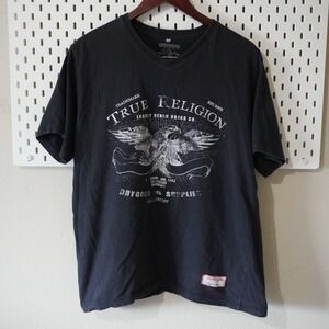 True Religion T Shirt Mens XL Black Eagle Graphic V Neck Short Sleeve‎ Tee